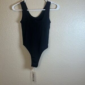 NWT: Eterne Black Square Neck Seamless Tank Bodysuit Size XS/Small $175 USA